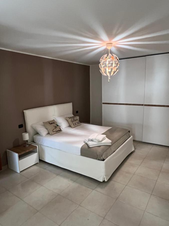 Апартаменти Nial House Монополі Екстер'єр фото